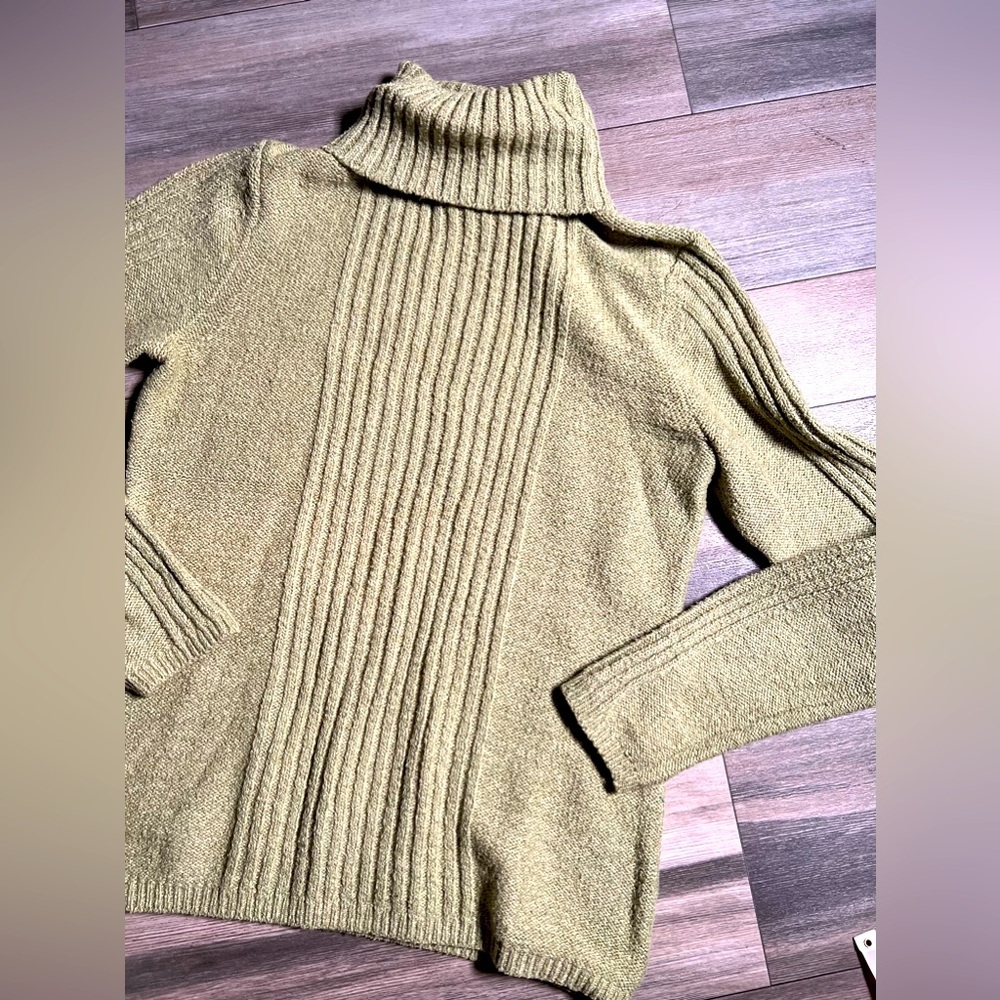 Sundance Silk Blend‎ Turtleneck - Medium